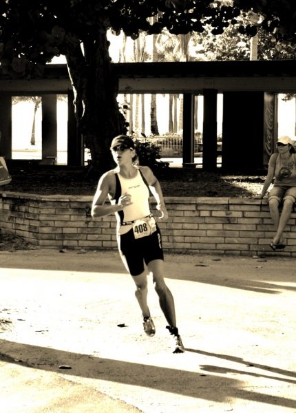 Erica Urquiola racing, photo 3